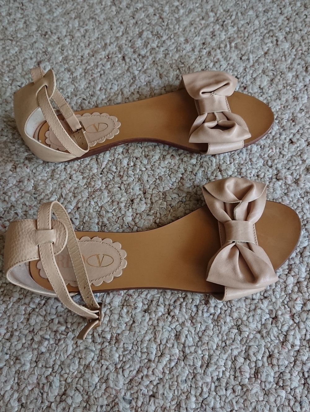 Red Valentino blush/nude leather Bow leather Sandals size 7